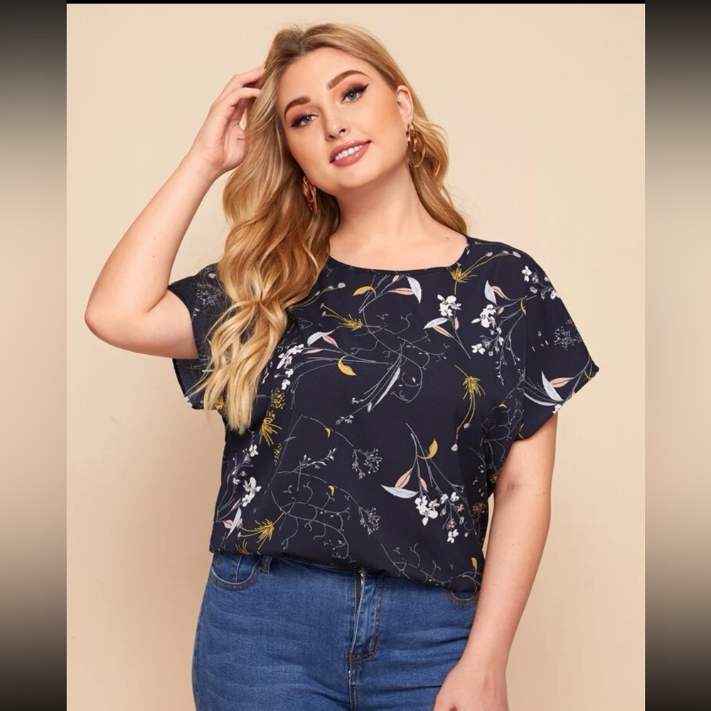 NEW SHEIN Plus Botanical Print Batwing Sleeve Top